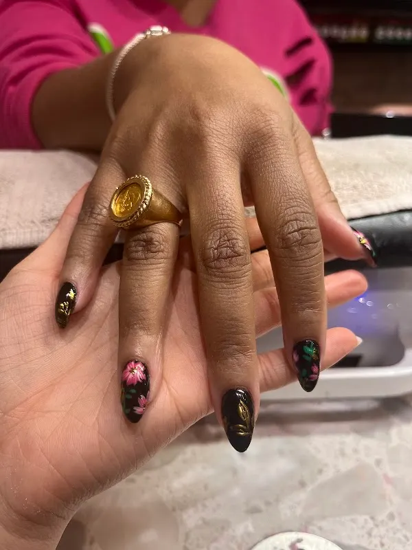 CLASSY NAILS & SPA — Nail salon in Tinley Park